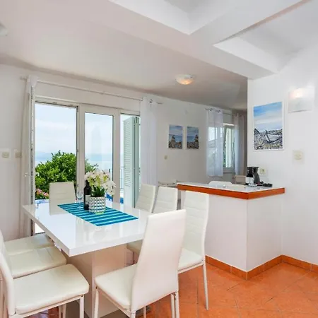 Villa Medea Sea View By Guide Lovran