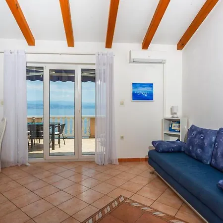 Medea Sea View By Guide Villa Laurana