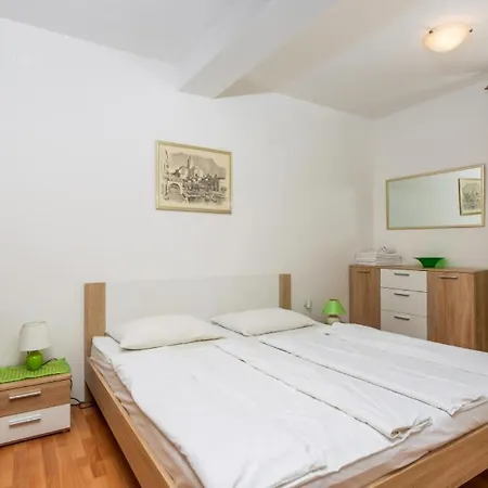 Medea Sea View By Guide Villa Laurana